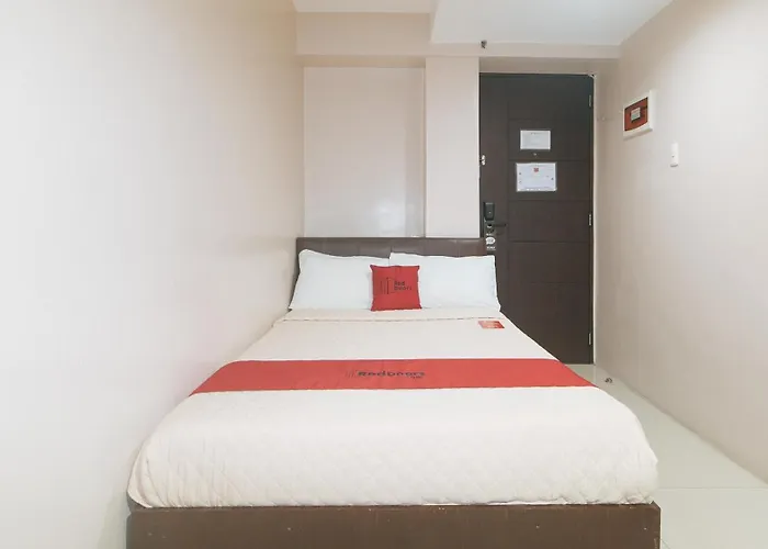 Reddoorz At Regina Hometel J Victor Manille