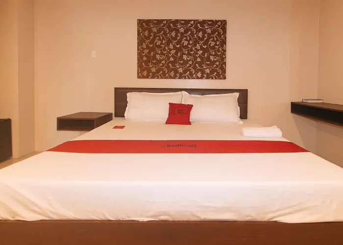 Hotel Reddoorz At Regina Hometel J Victor *