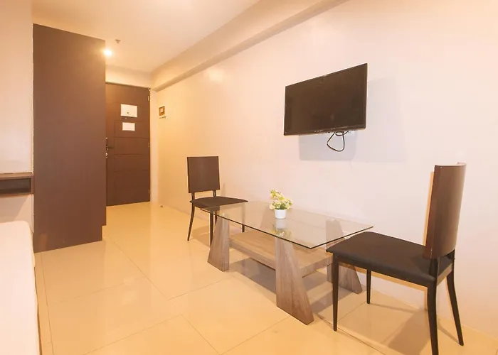 Reddoorz At Regina Hometel J Victor Hotel Manille