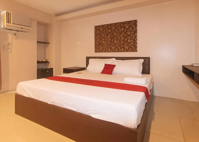 Hotel Reddoorz At Regina Hometel J Victor